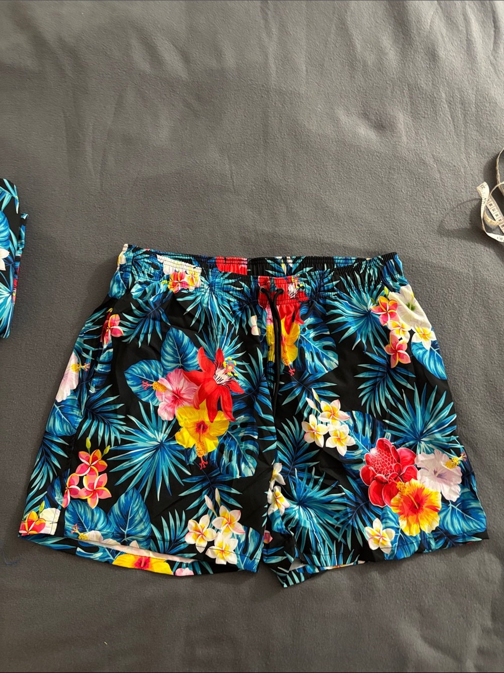 EUOW Tropical Hawaiian Shirt & Swim Trunks Set Floral Men’s XXL NWT - Picture 2 of 13
